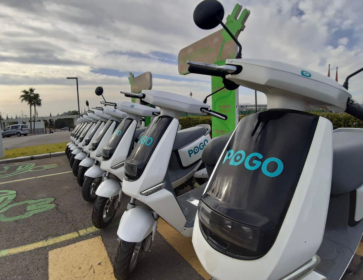 location rent renting scooters motos gallery image photo 15