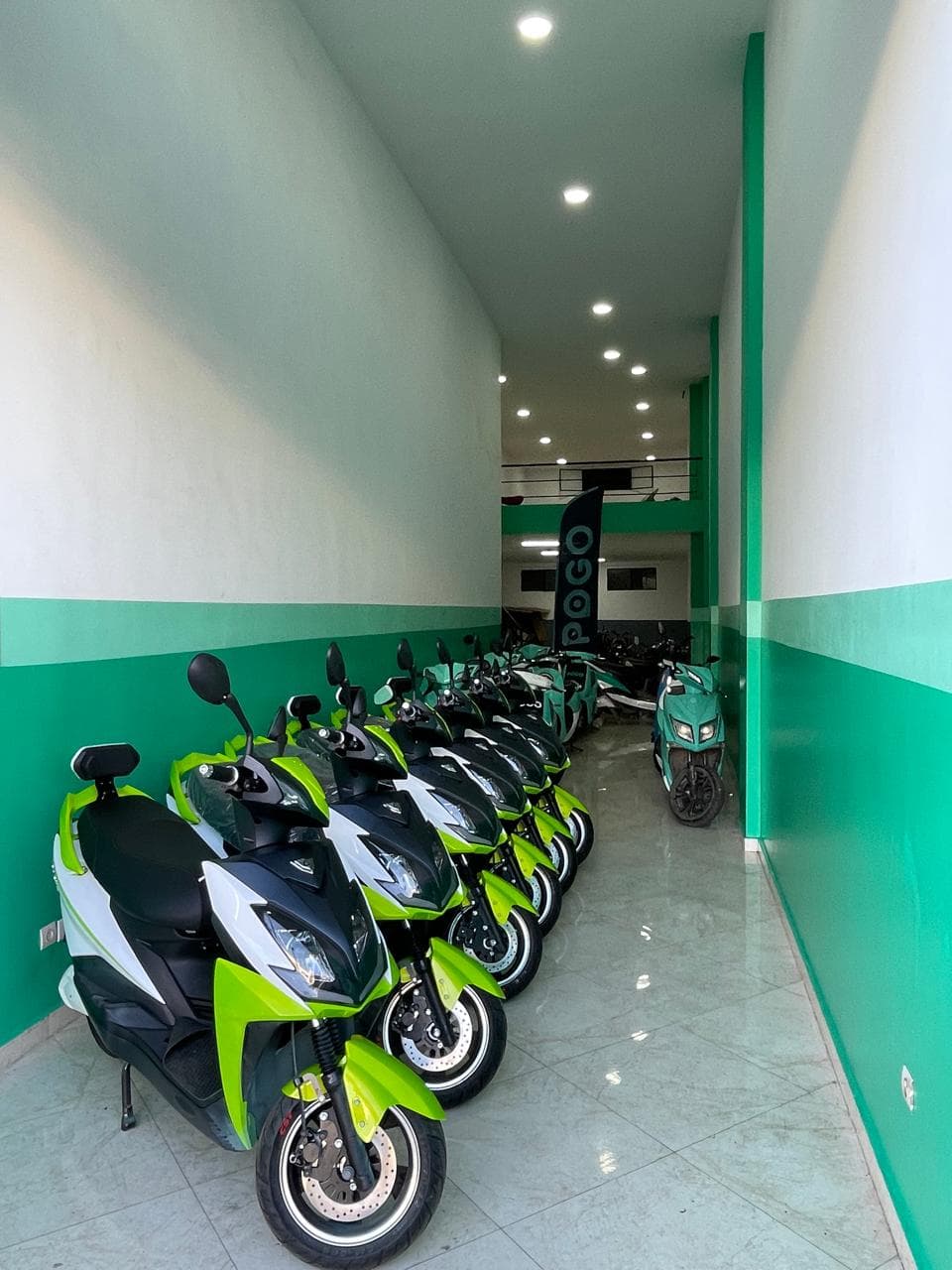location rent renting scooters motos gallery image photo 19