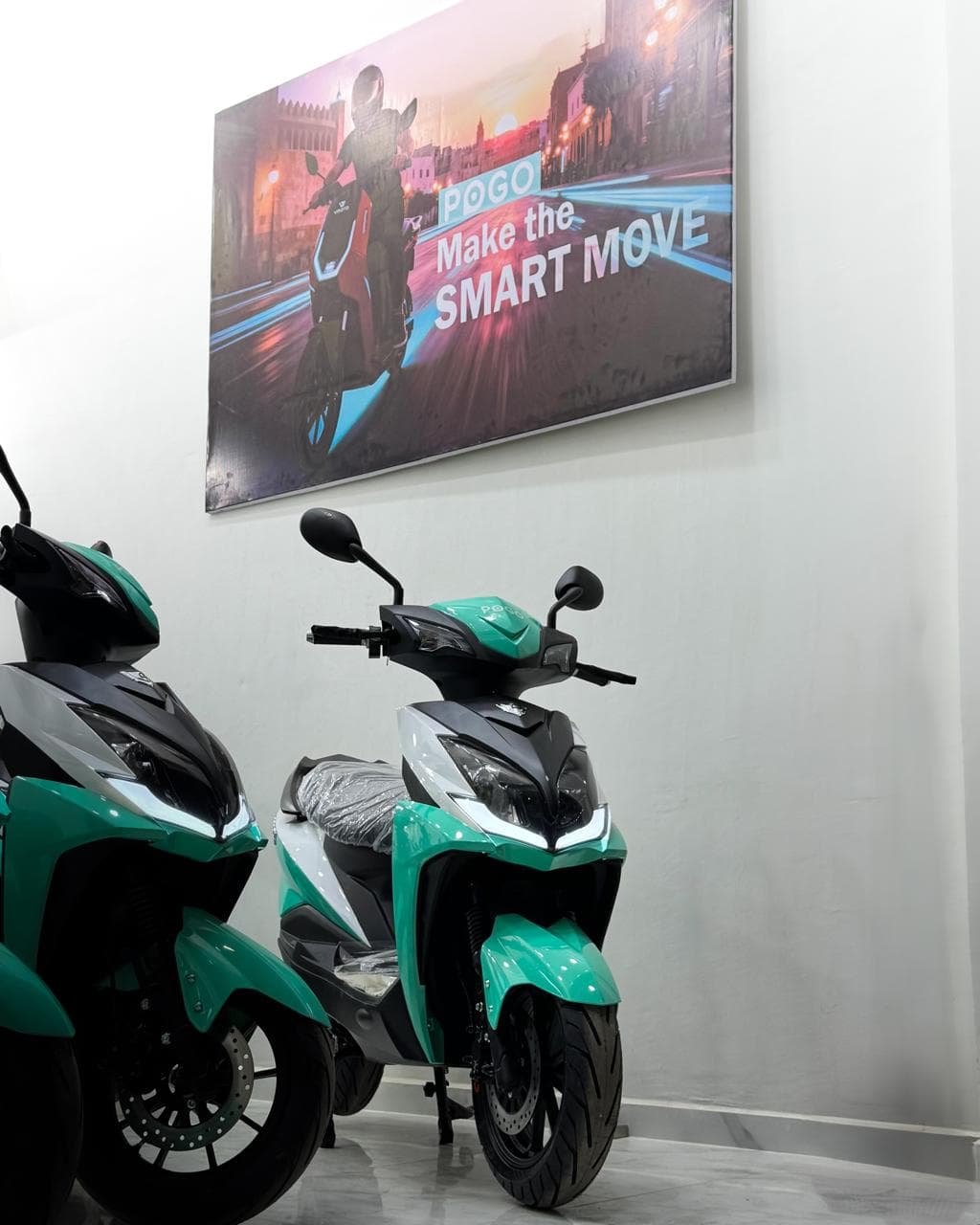 location rent renting scooters motos gallery image photo 20