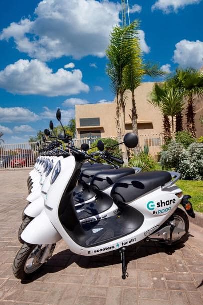 location rent renting scooters motos gallery image photo 8